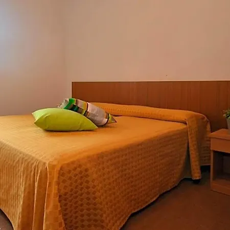 Comfy Flat 600m From The Sea With Hotel 3*